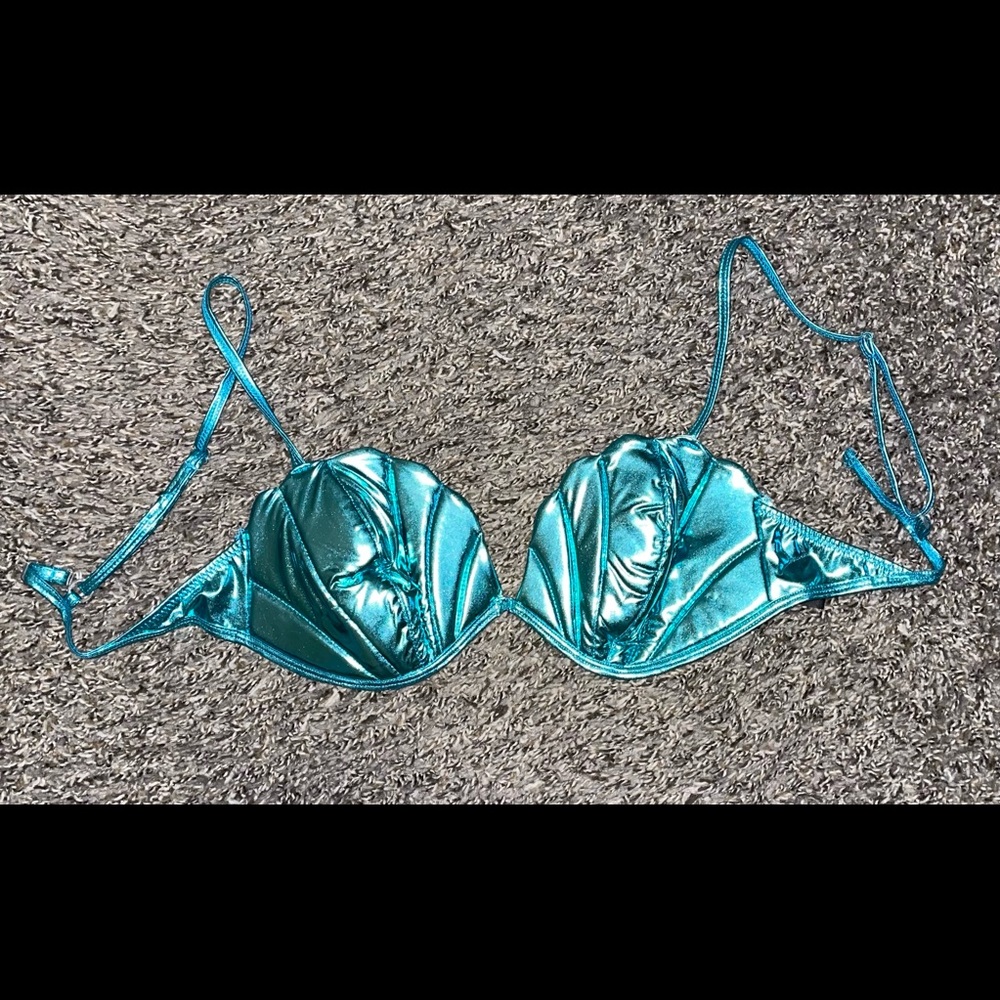 Halloween costume worn once